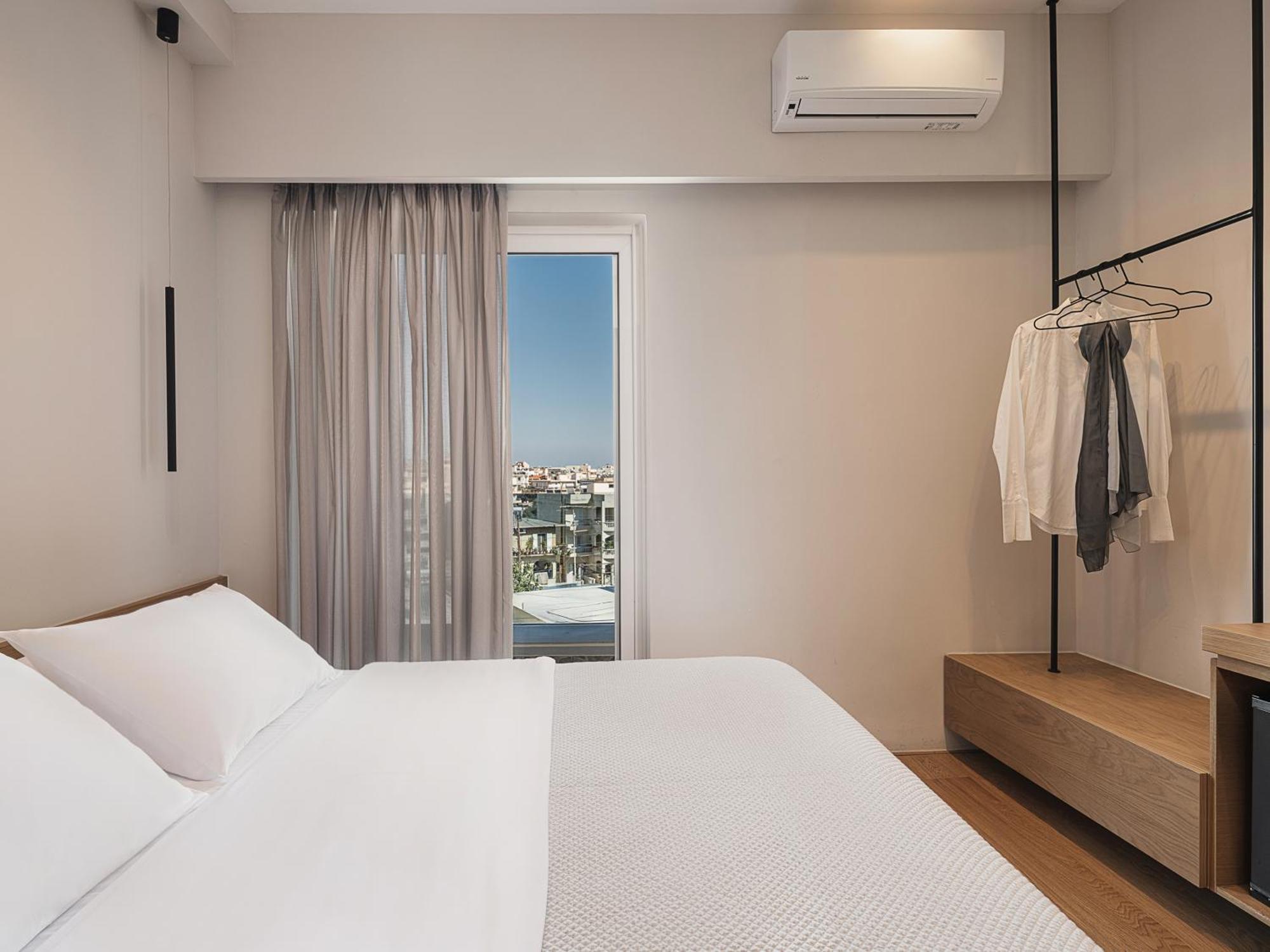 Theofilos City Hotel Ханья Экстерьер фото