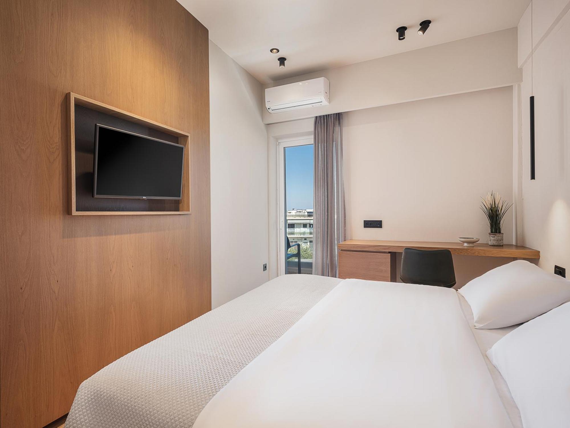 Theofilos City Hotel Ханья Экстерьер фото